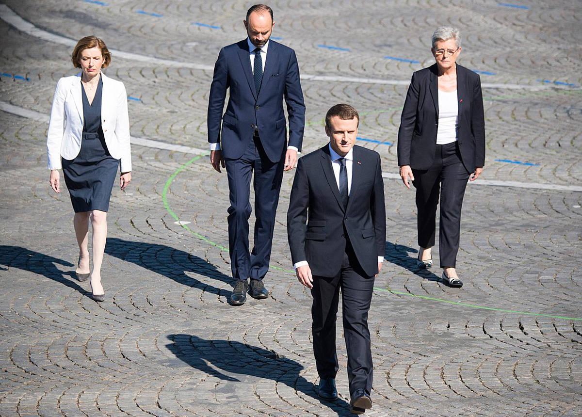 Macron, monarque méprisant