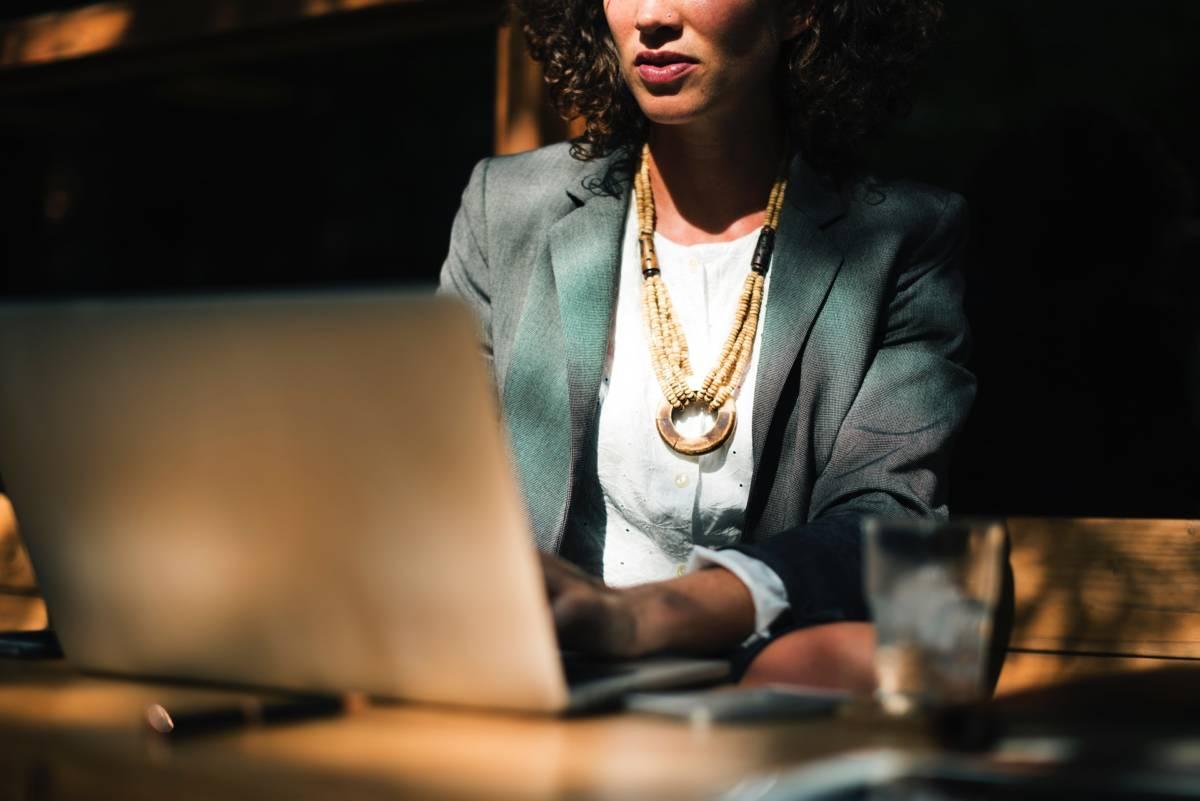 Chronique sociale : les femmes face à la crise, pari sur l’entrepreneuriat des jeunes…