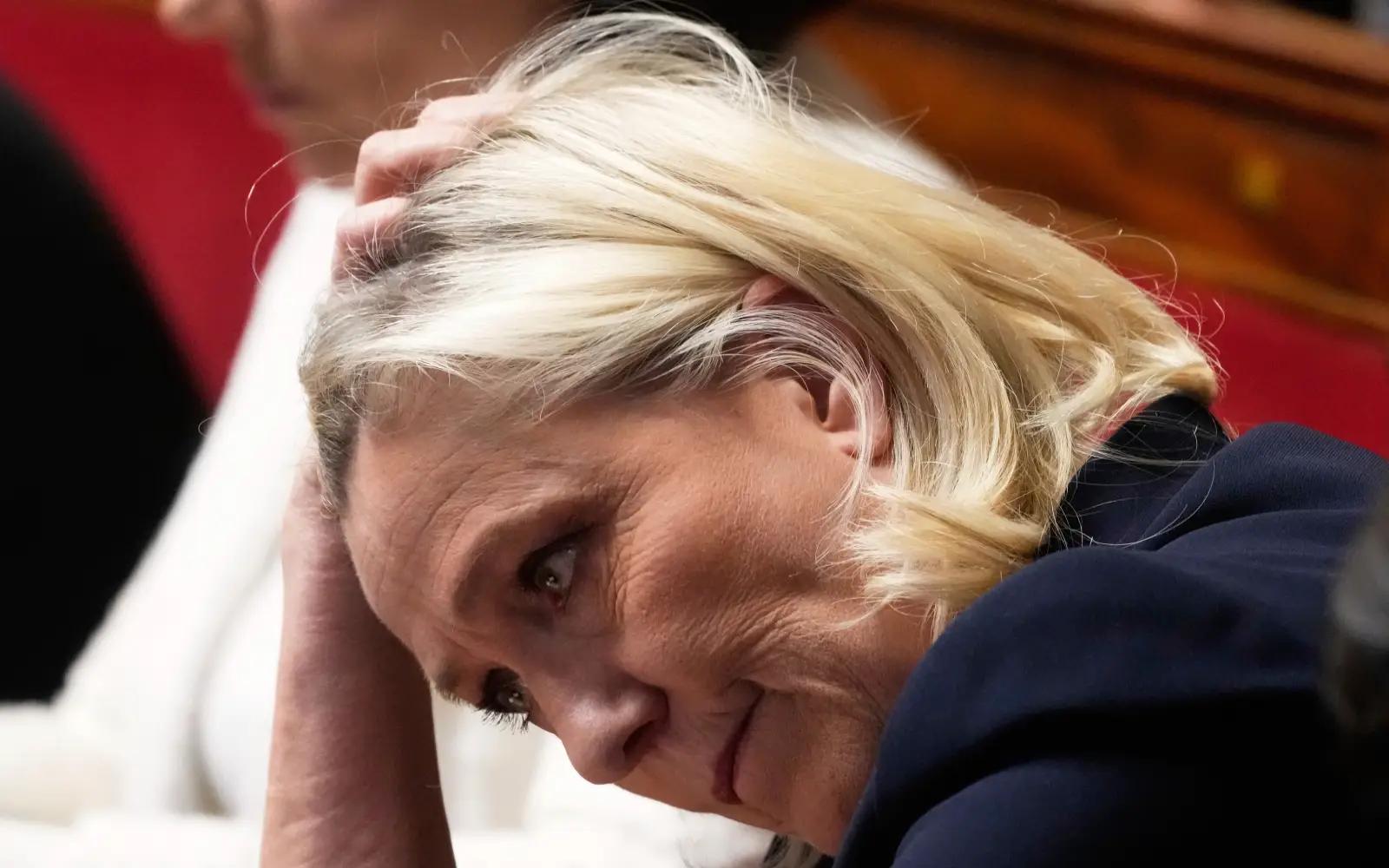 Pour Marine Le Pen c’est faites ce que je dis, pas ce que je fais