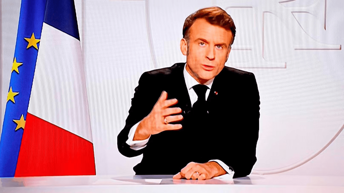 Sur TF1, Emmanuel Macron choisit le déclin pour l’industrie française