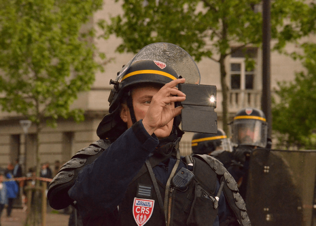 Menaces sur le droit de manifestation en France