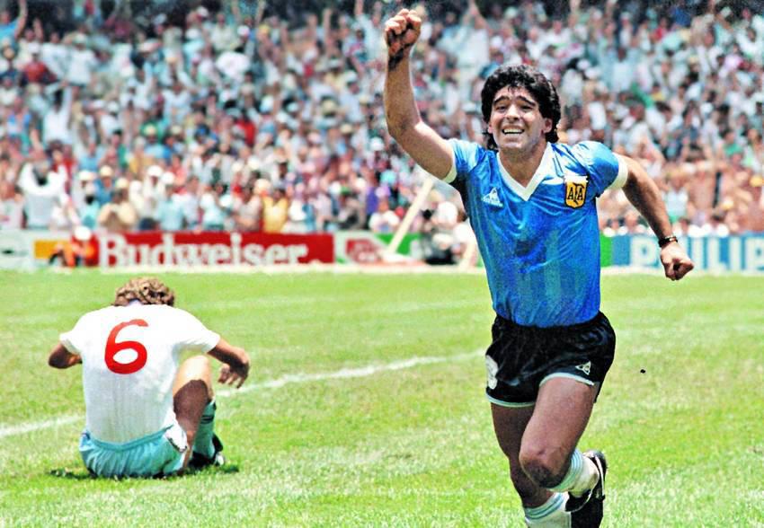 Diego Maradona est mort : Une légende s’en est allée