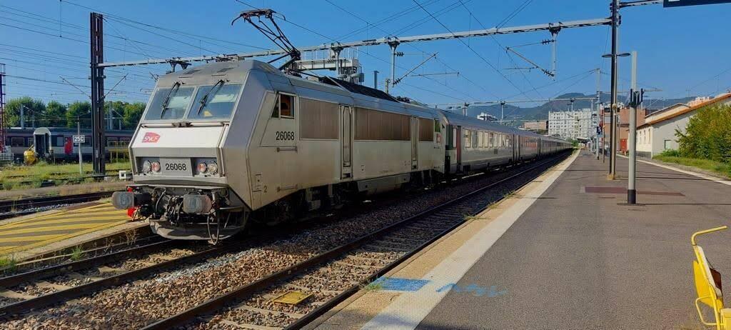 La ligne Paris-Clermont, vilain petit canard de la SNCF 